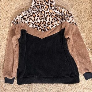 Chic Leopard Quarter Zip Sherpa Pullover - Colorblock Fleece Jacket